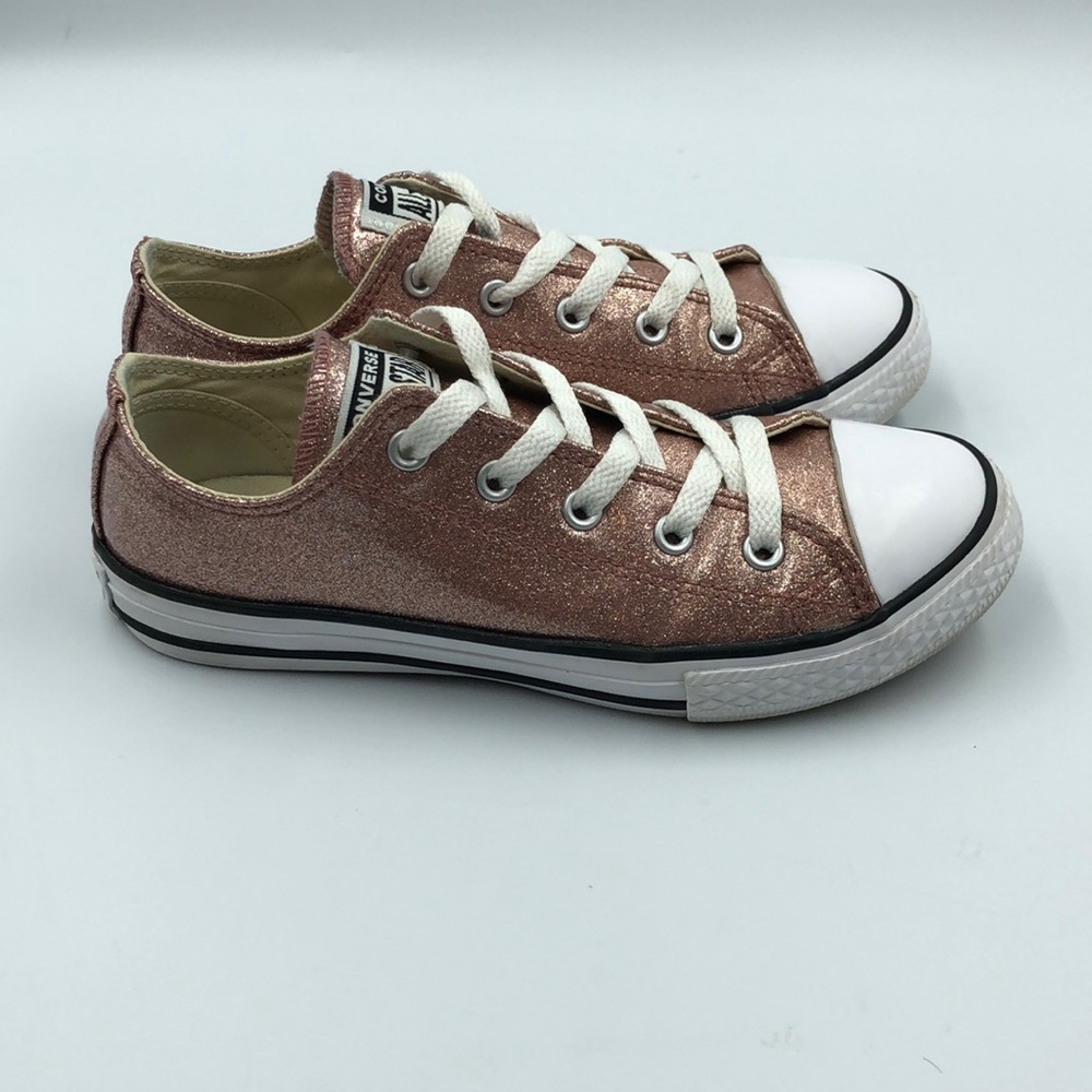 Converse Chuck Taylor Low Shoes Junior Sz 2